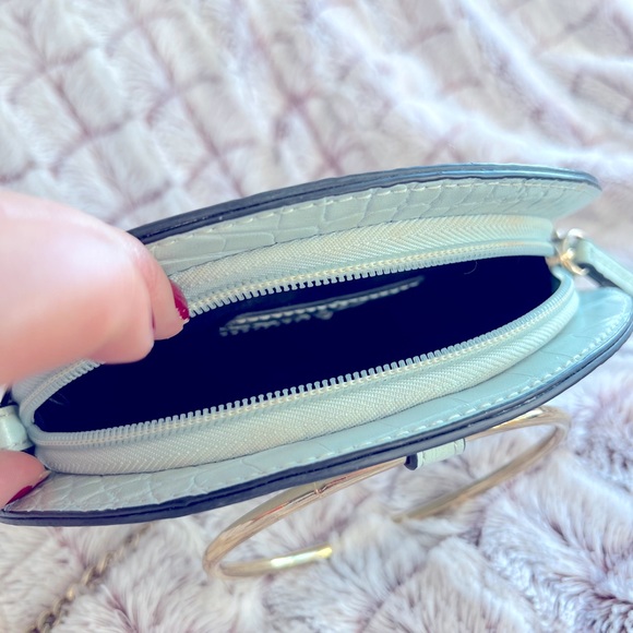 Light blue circular clutch - Picture 4 of 4